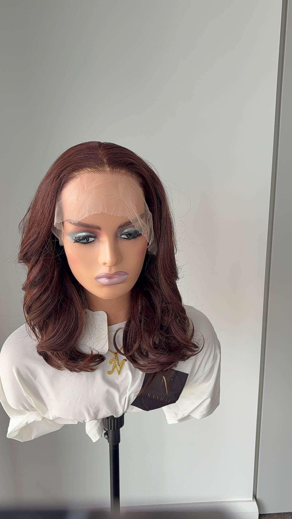 Mahogany muse